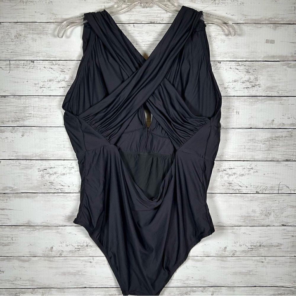 Anthropologie Zinnia Padded Plunge One Piece Swimsuit Sleeveless Black Size 2X - Picture 4 of 10